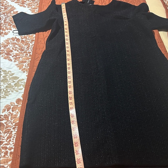 NWT St. John BLACK Formfitting Bouclé-knit Minidress - Size 14 - Picture 15 of 15